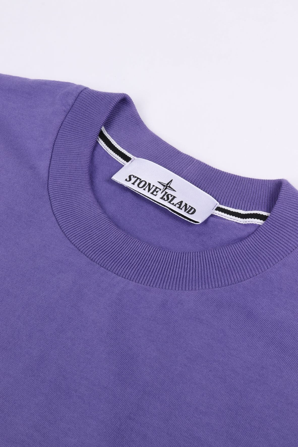 2100037 s0241 v0047 - lavender