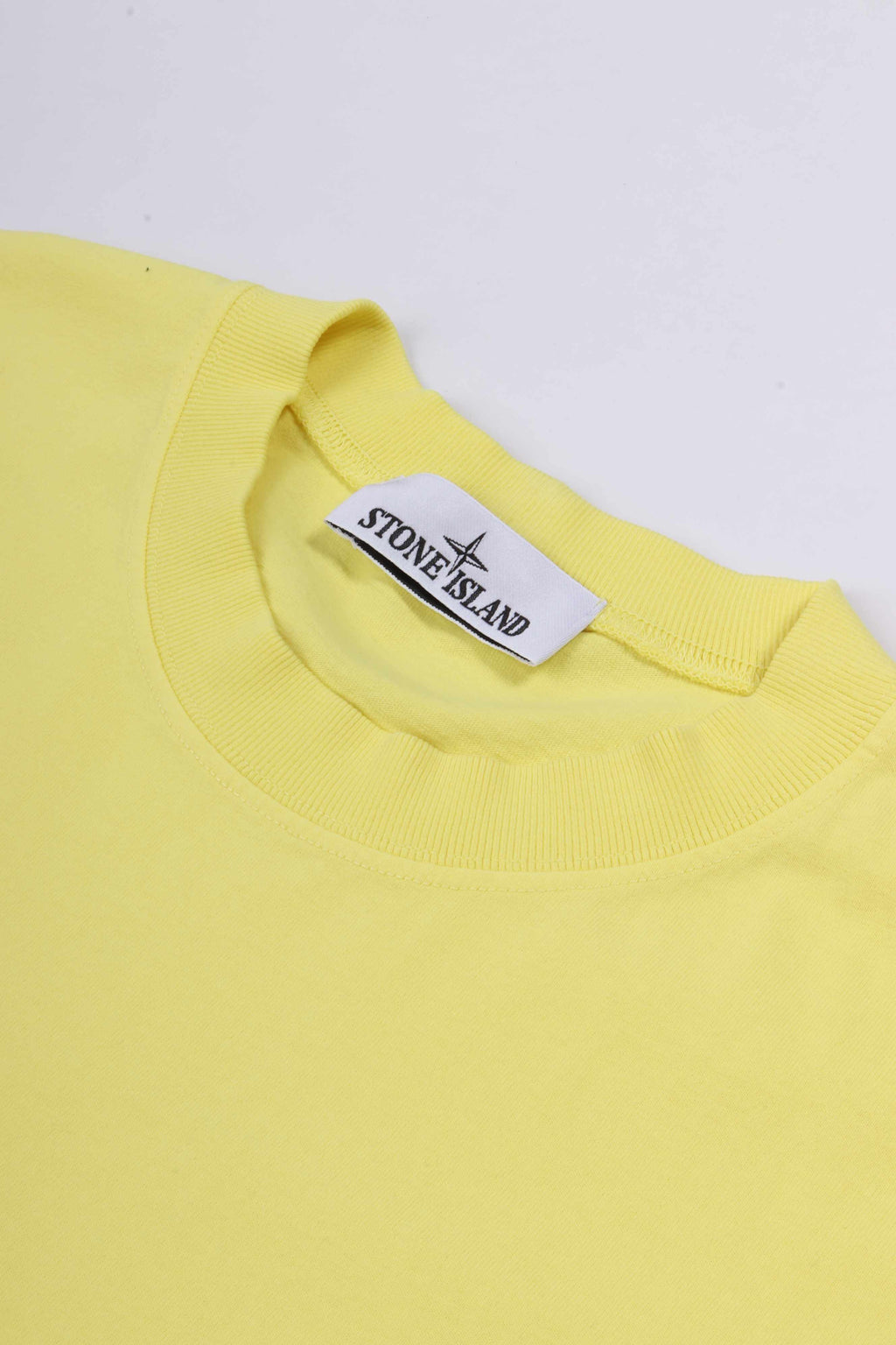 2100030 s0115 v0031 - lemon