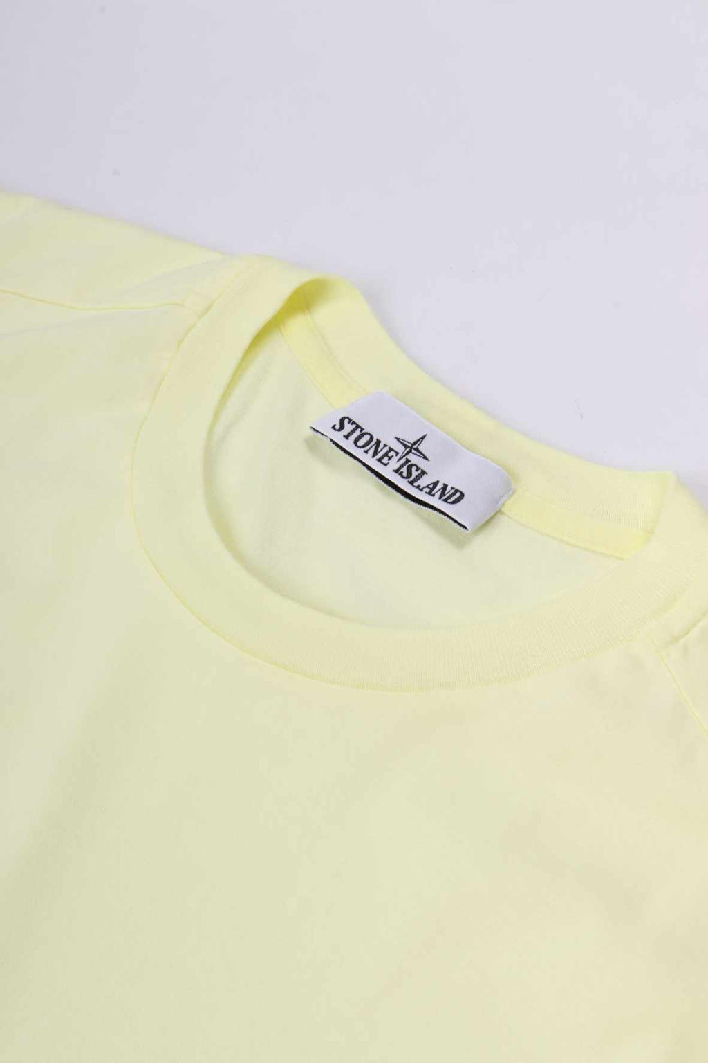 2100027 s0013 v003c - yellow