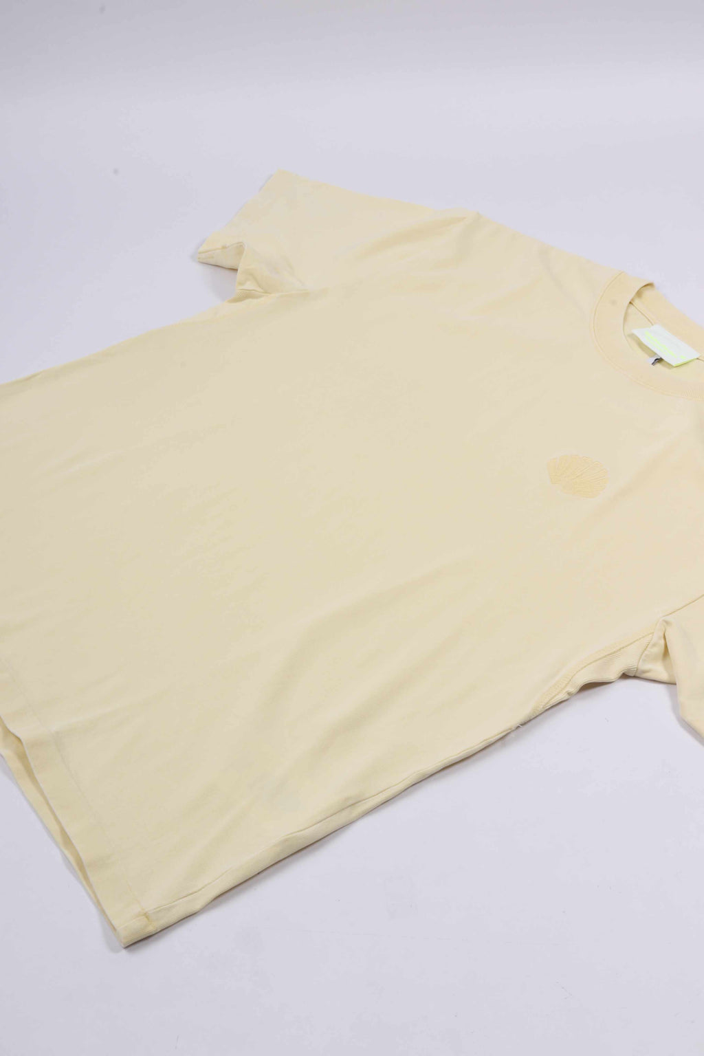 Chop tee butter yellow