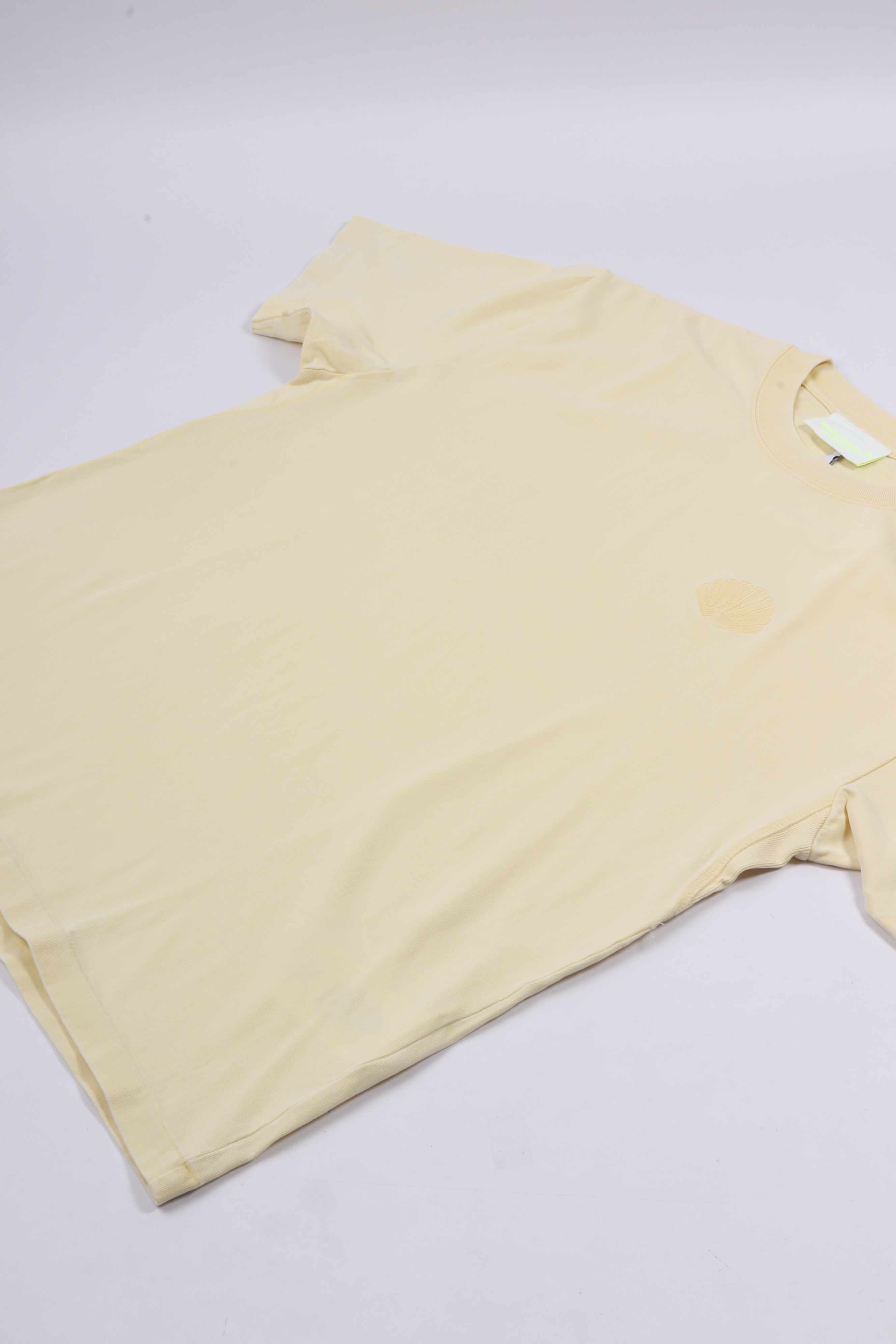 Chop tee butter yellow