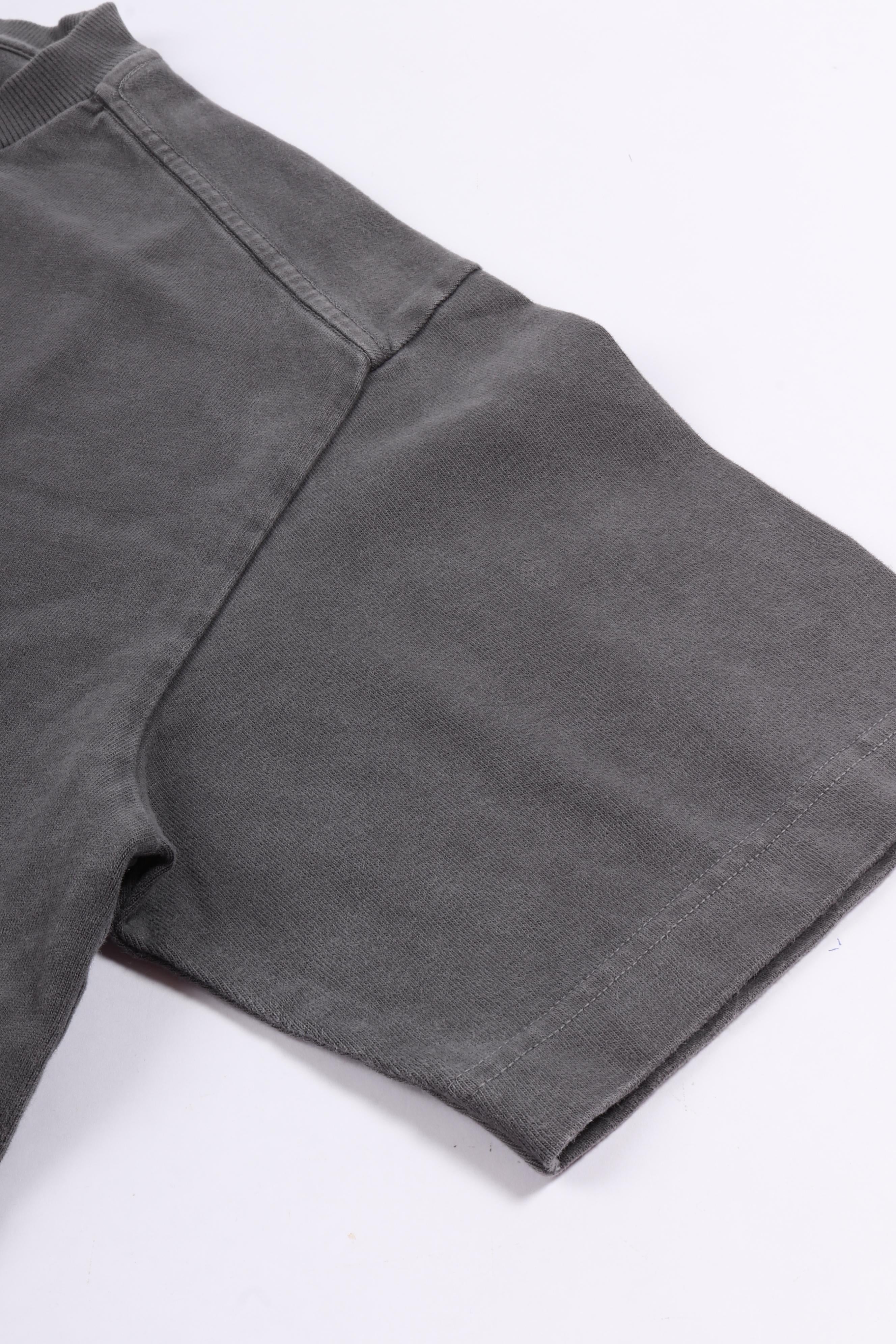 Bruce t-shirt basalt