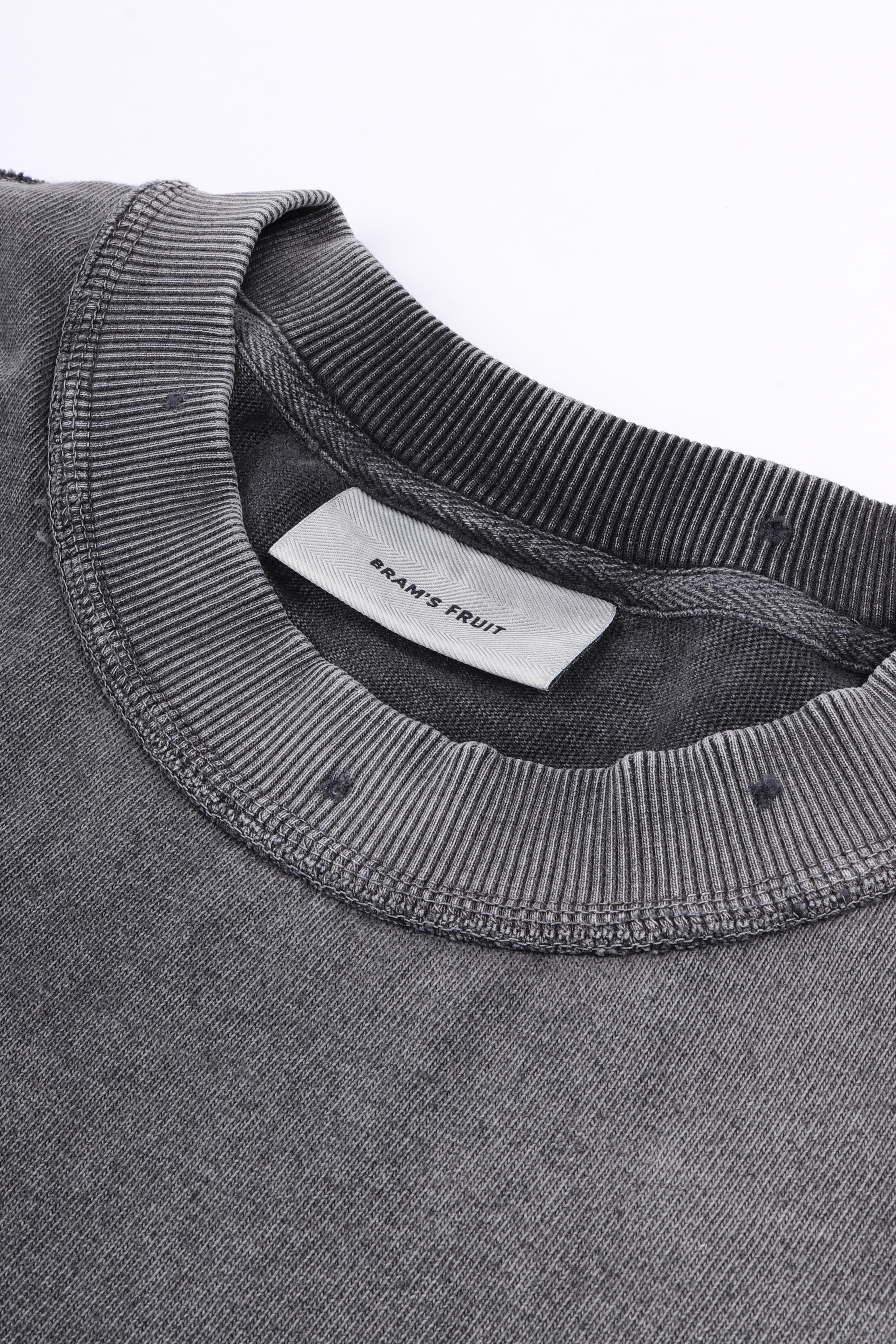 Distressed leaf ls shadow black