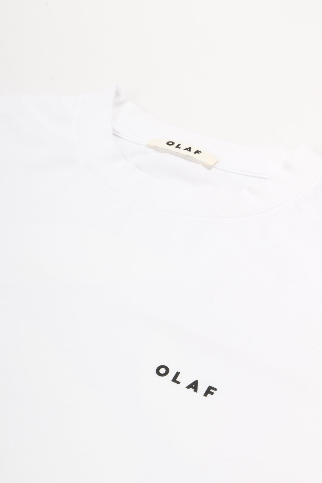 Broken plate ls tee optical white