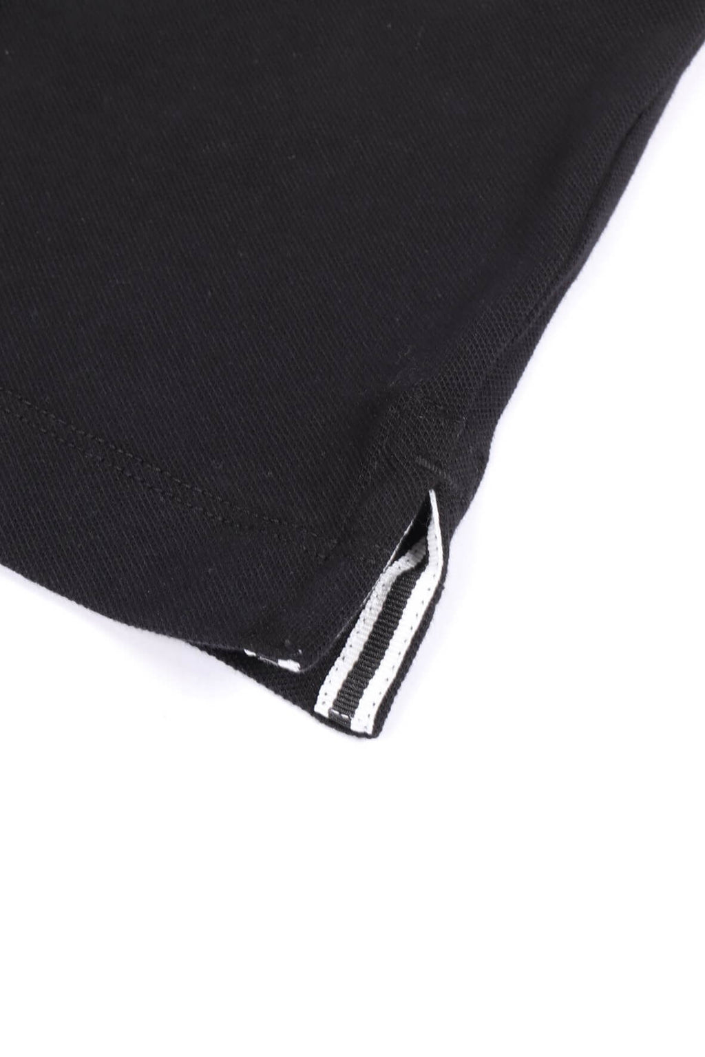 2200005 s0017 v0029 - black