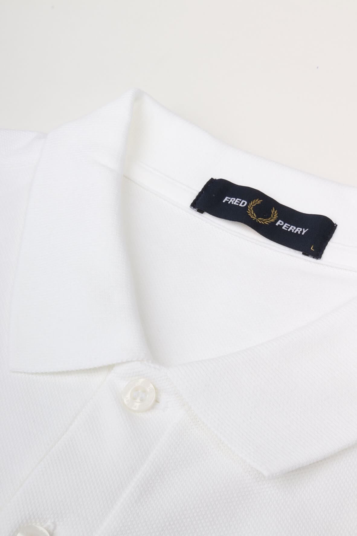 M6000 100 - white