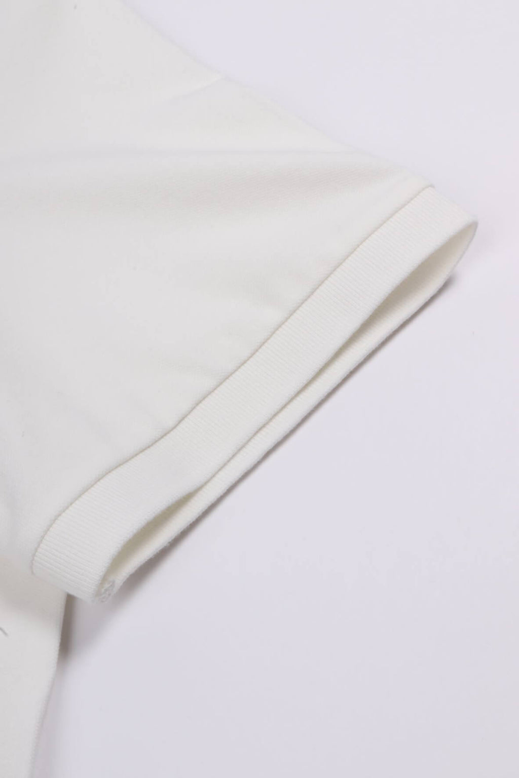 15cmpl052a 103 - gauze whit