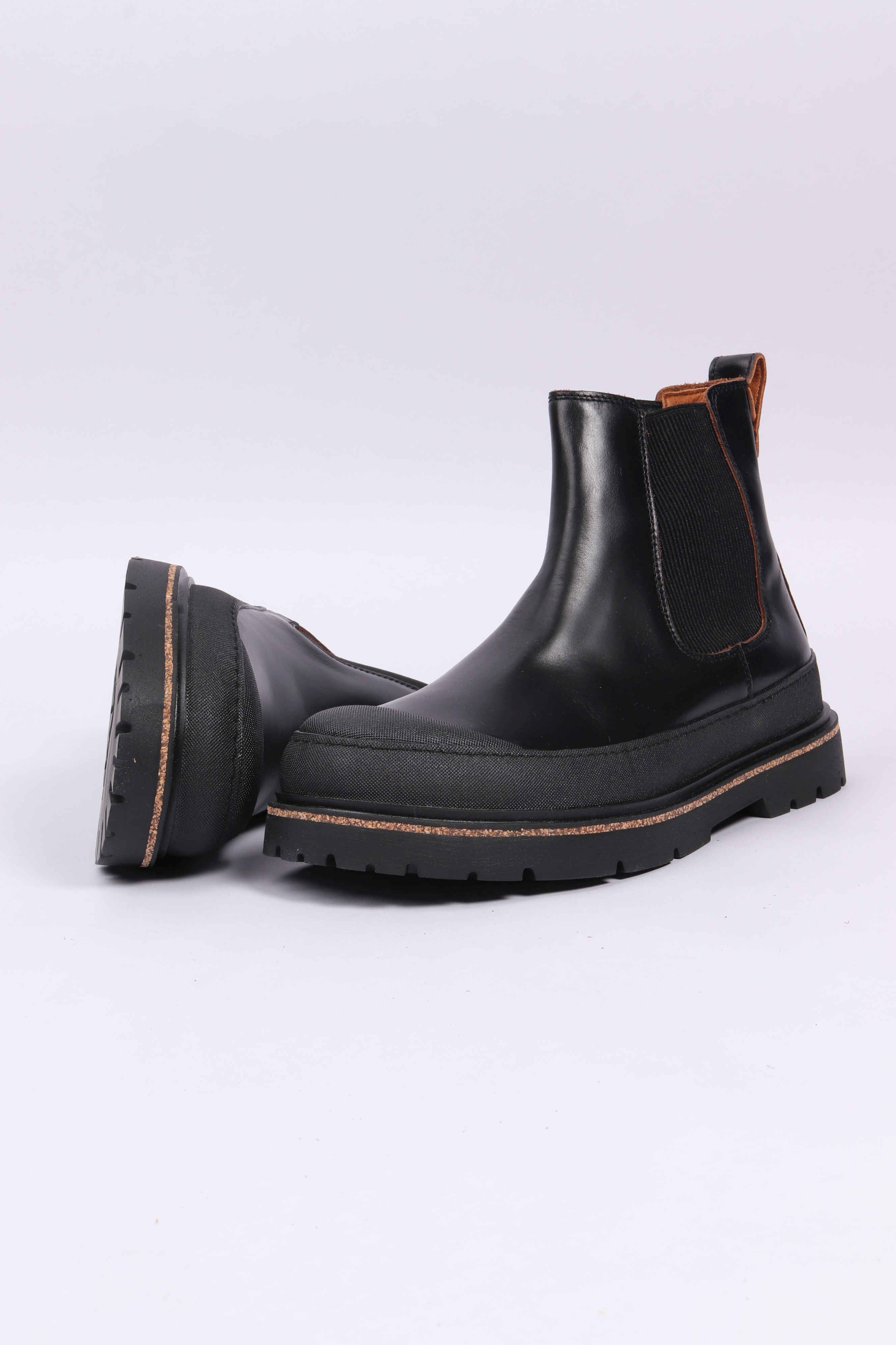 Prescott slip on waxy leather bla