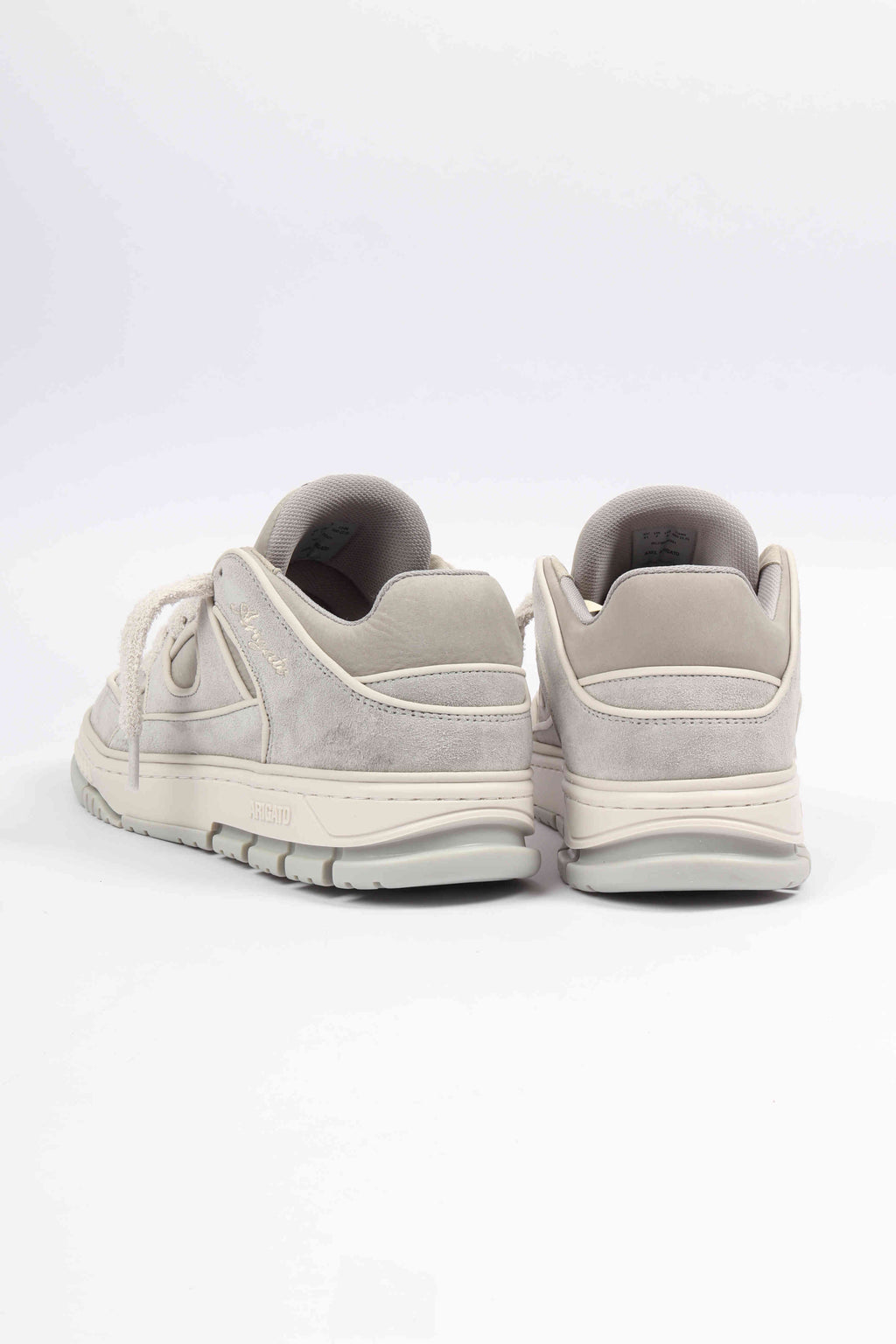 Area lo taupe / dark gum