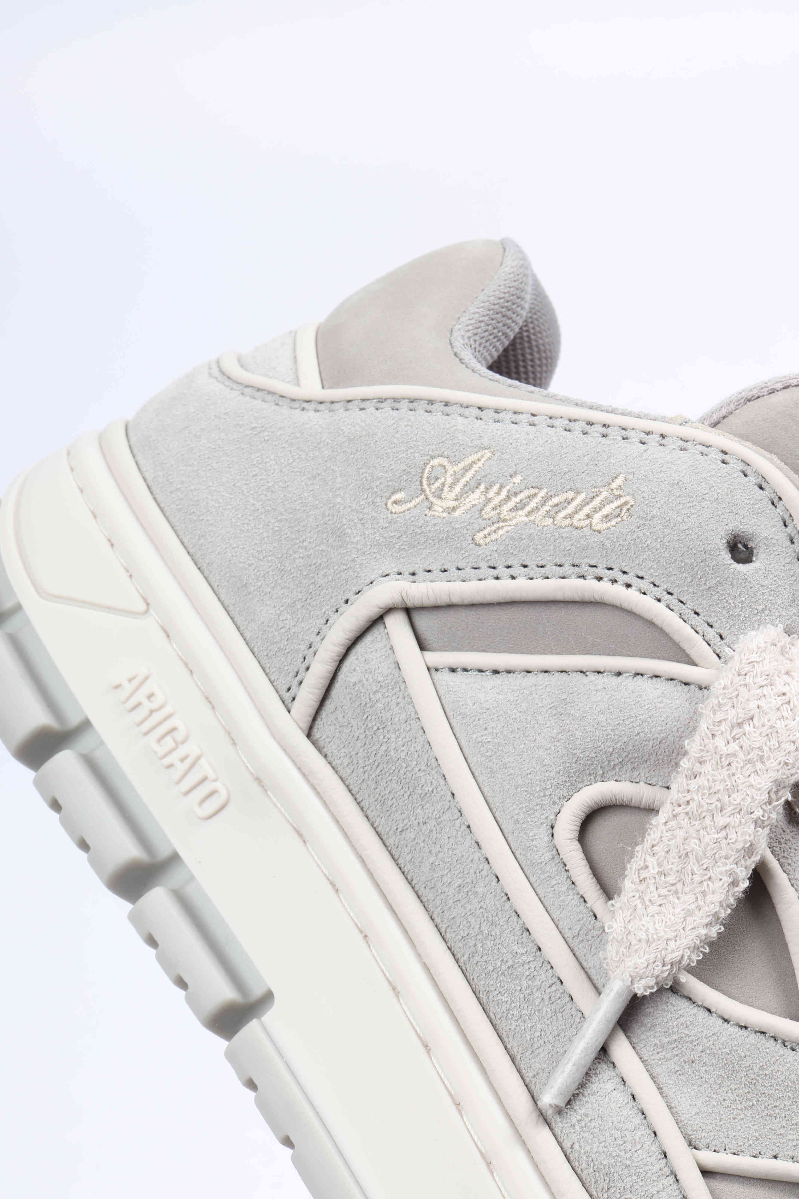 Area lo taupe / dark gum