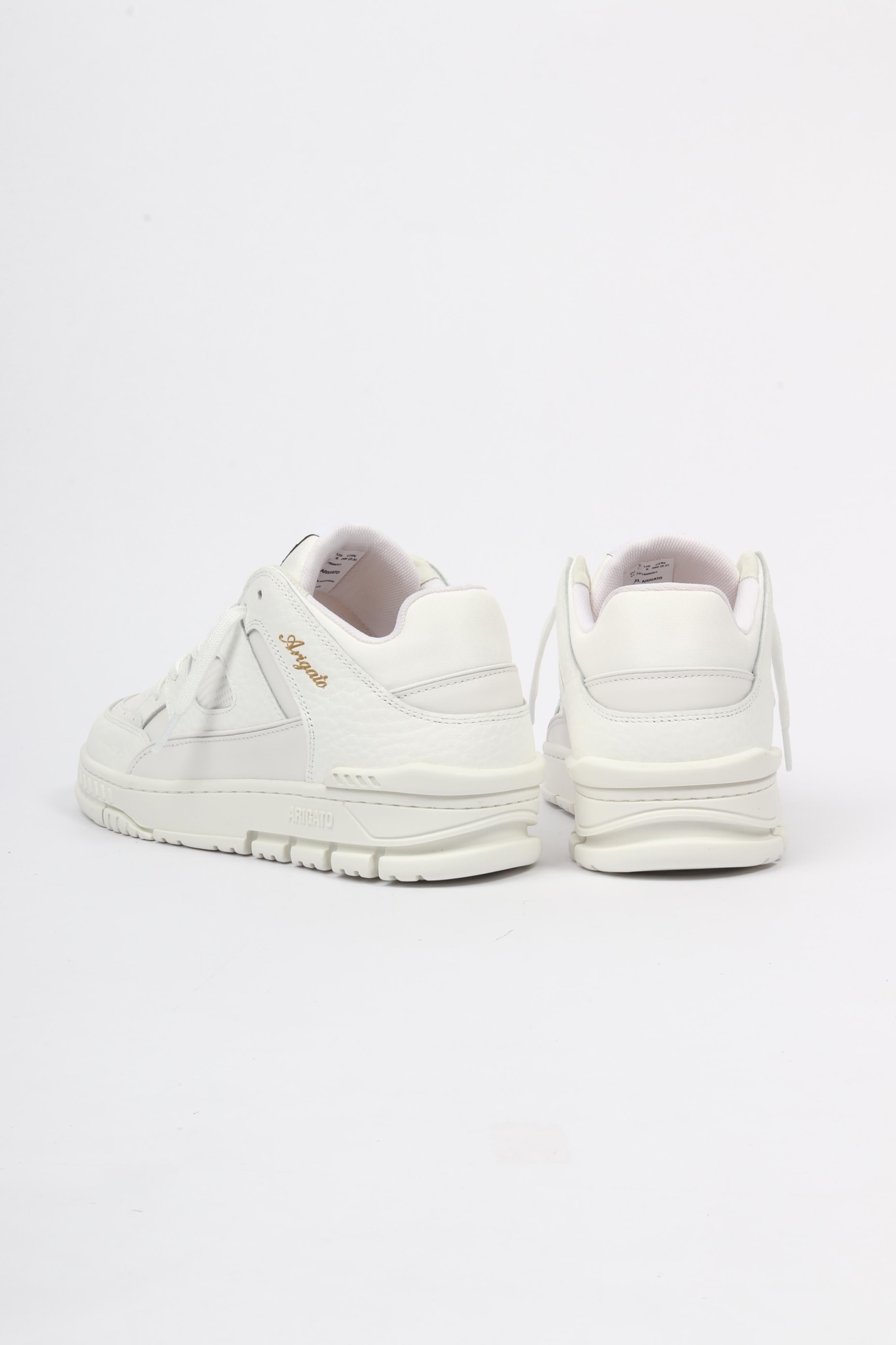 Area lo white/white