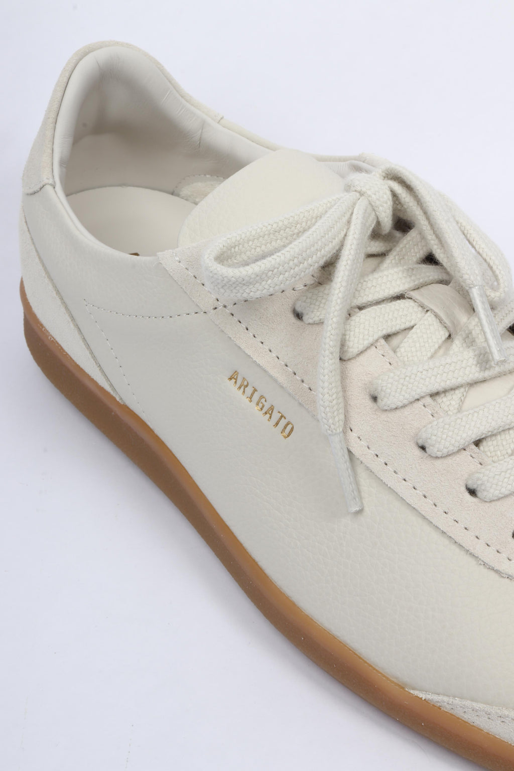 Zane off white/gum