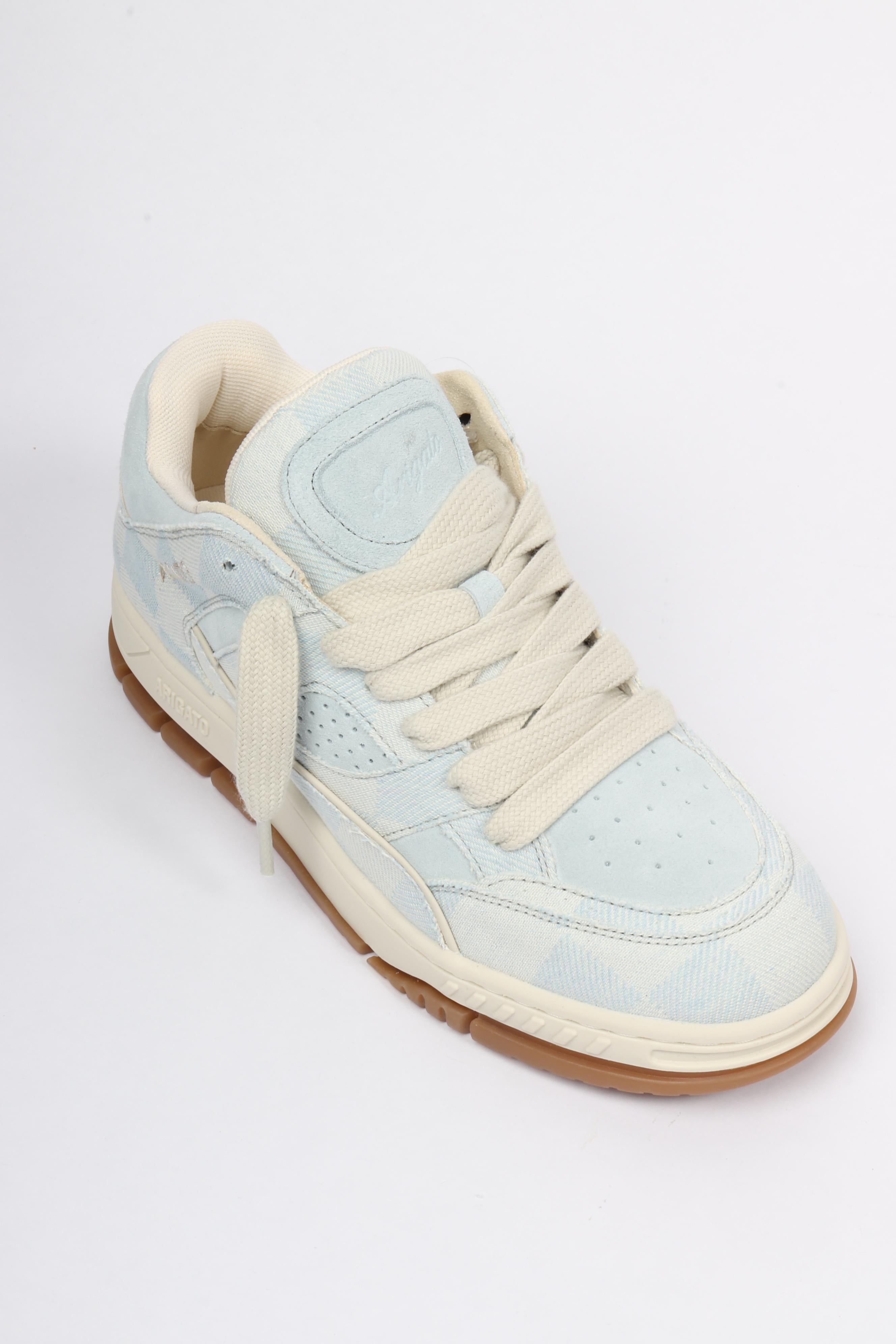 Area lo sneaker l blue / o. whi