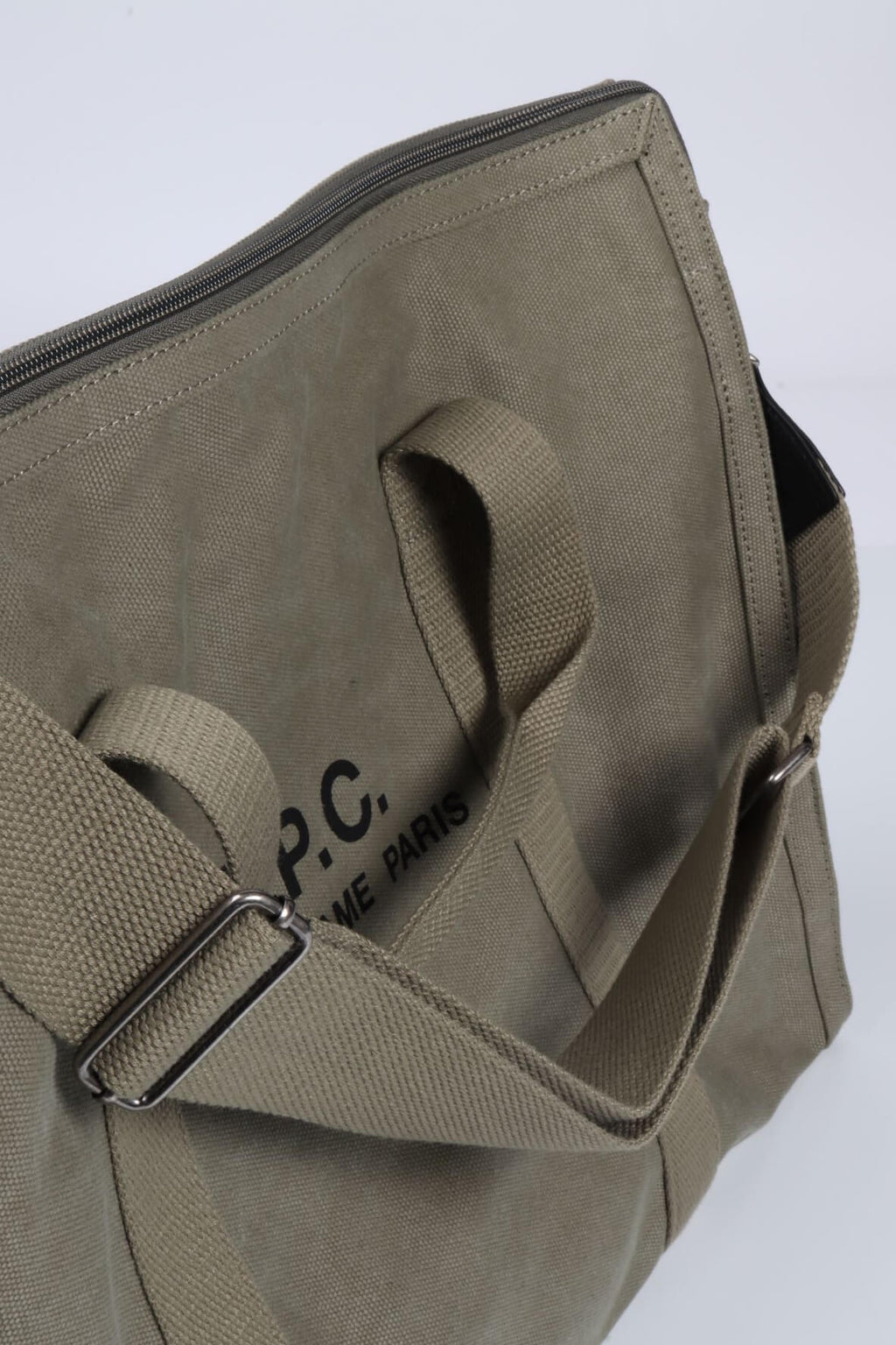 Gym bag recu. khaki