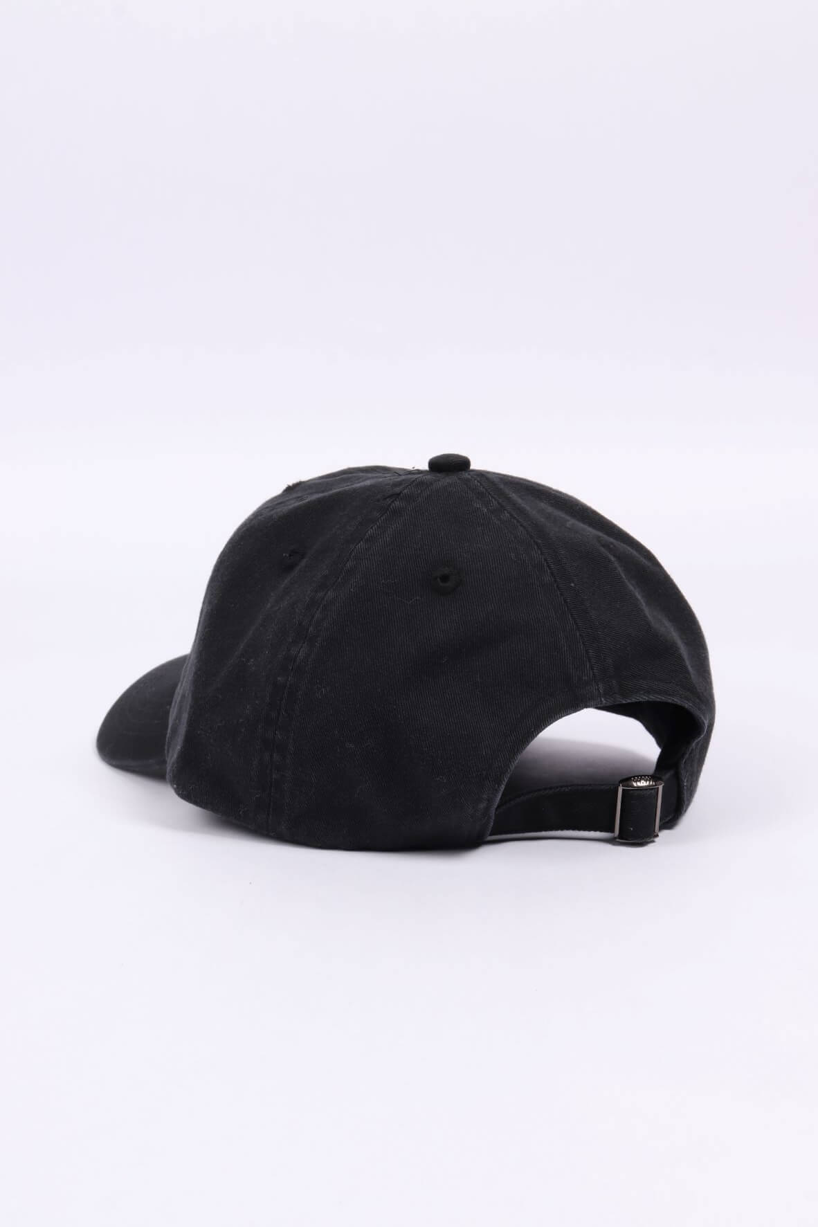 W.cap black