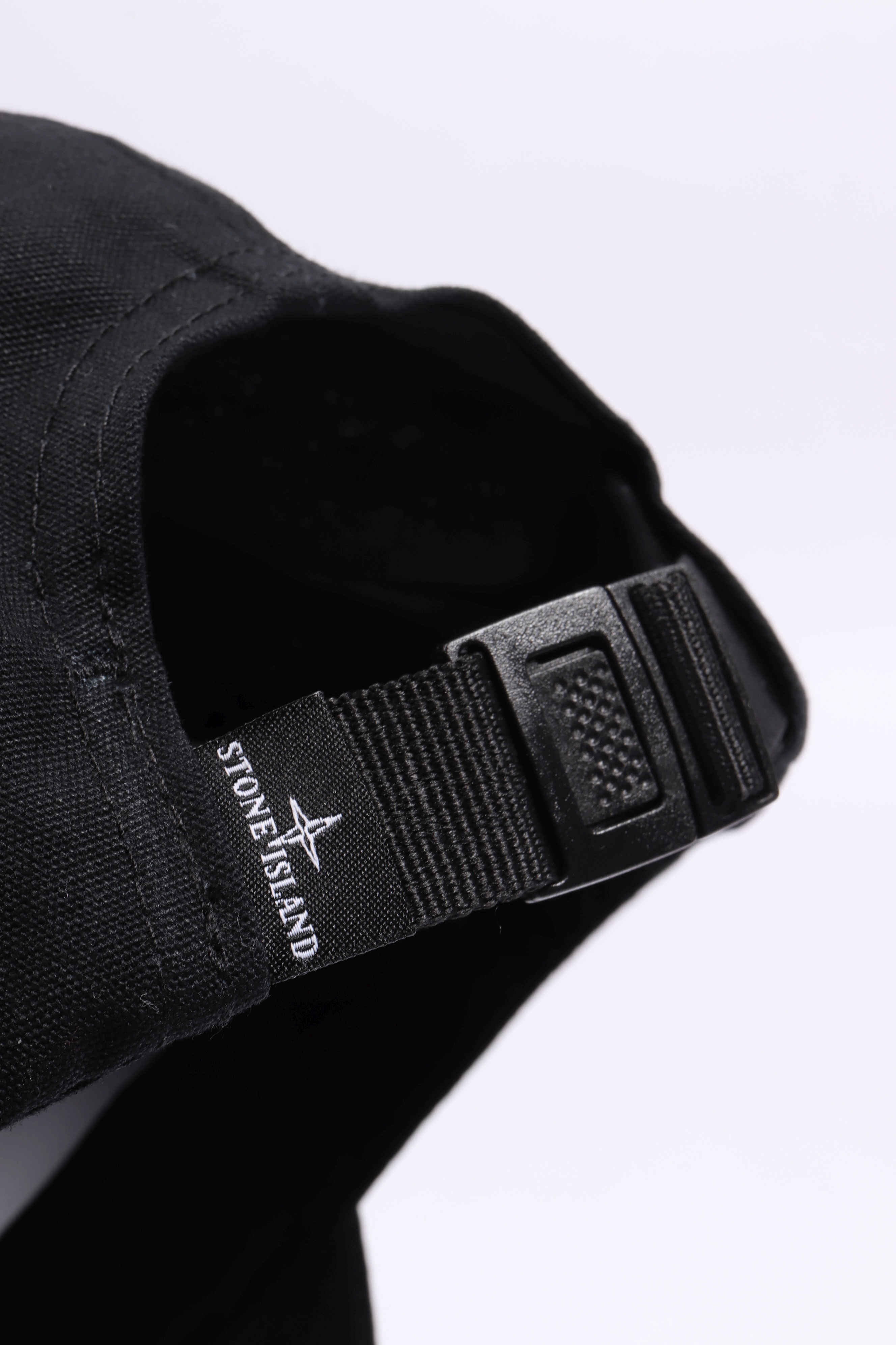 9100013 s0248 v0029 - black