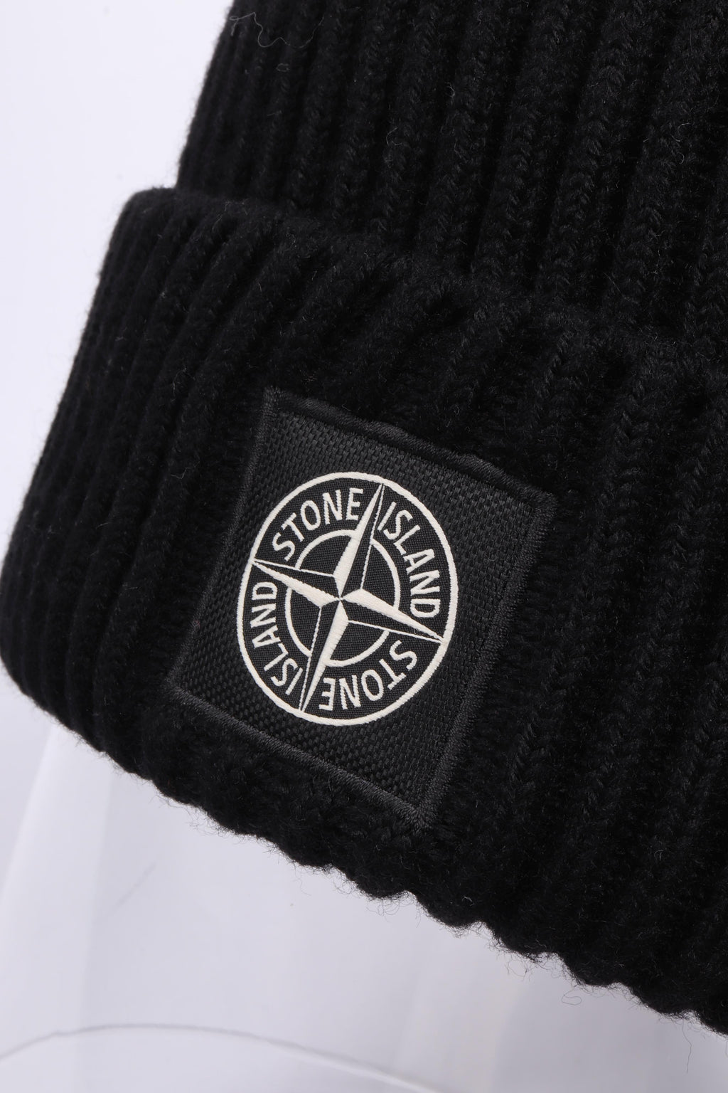 N100002 s00c3 v0029 black
