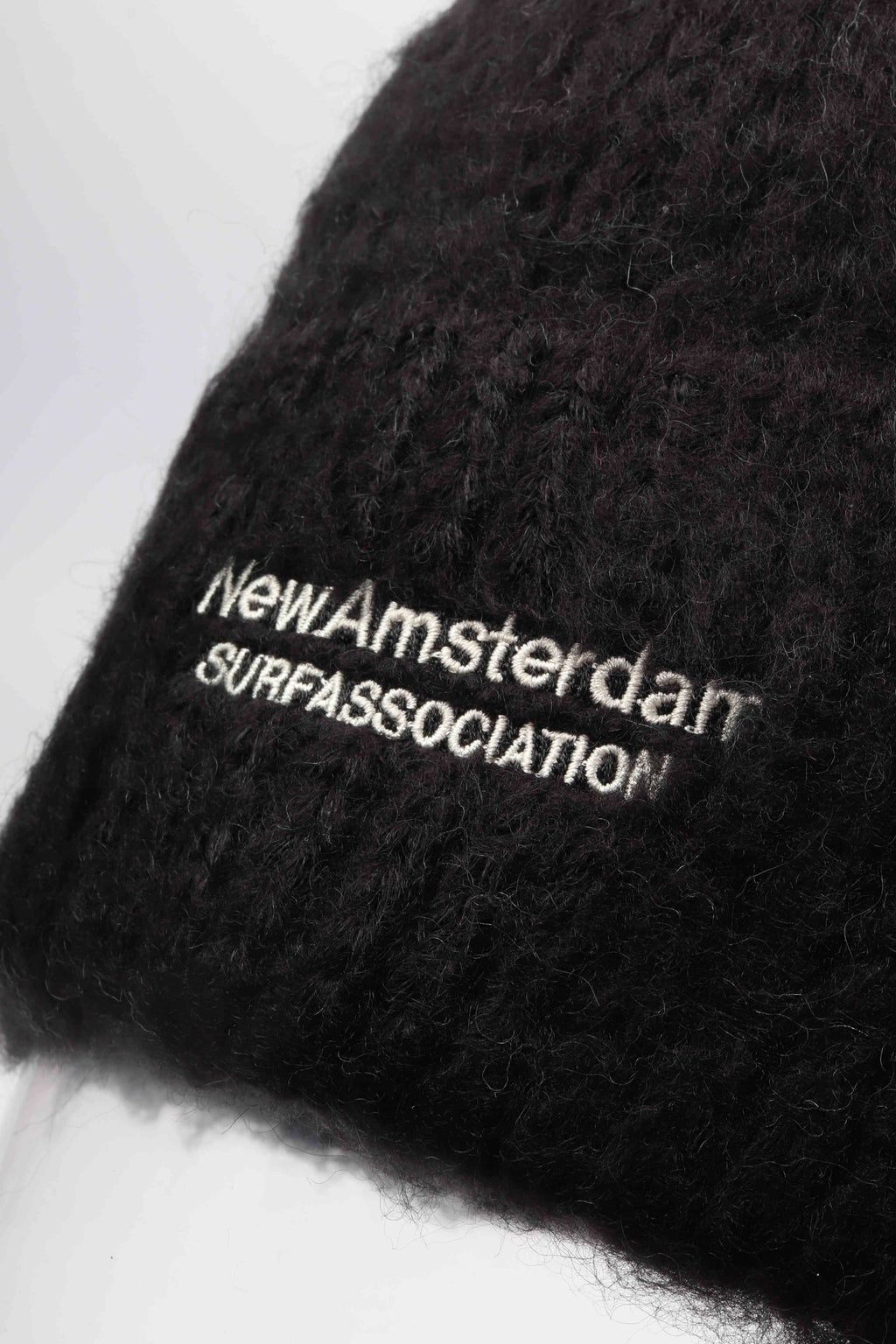 Fuzzy logo beanie black