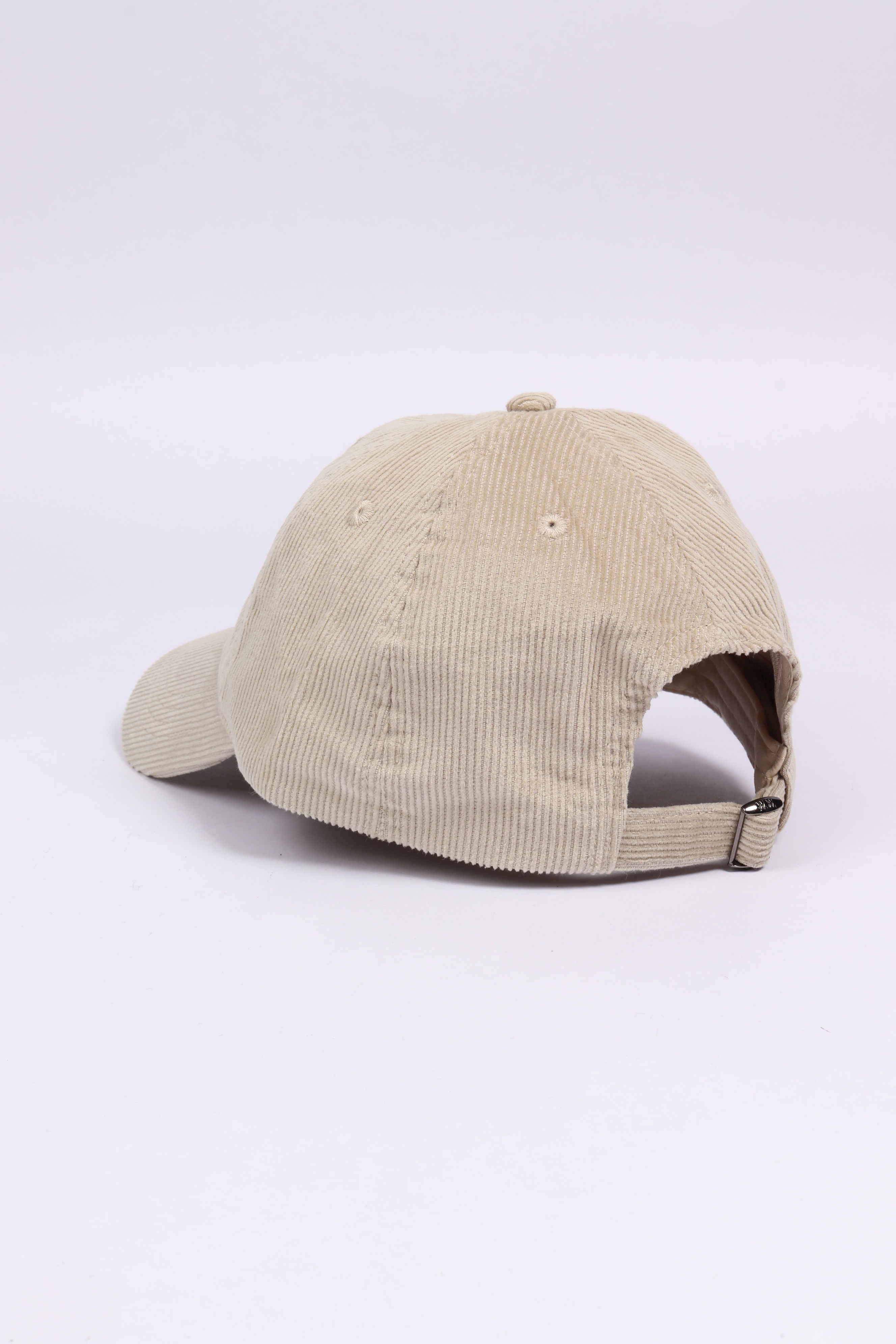 W.cap moonstruck