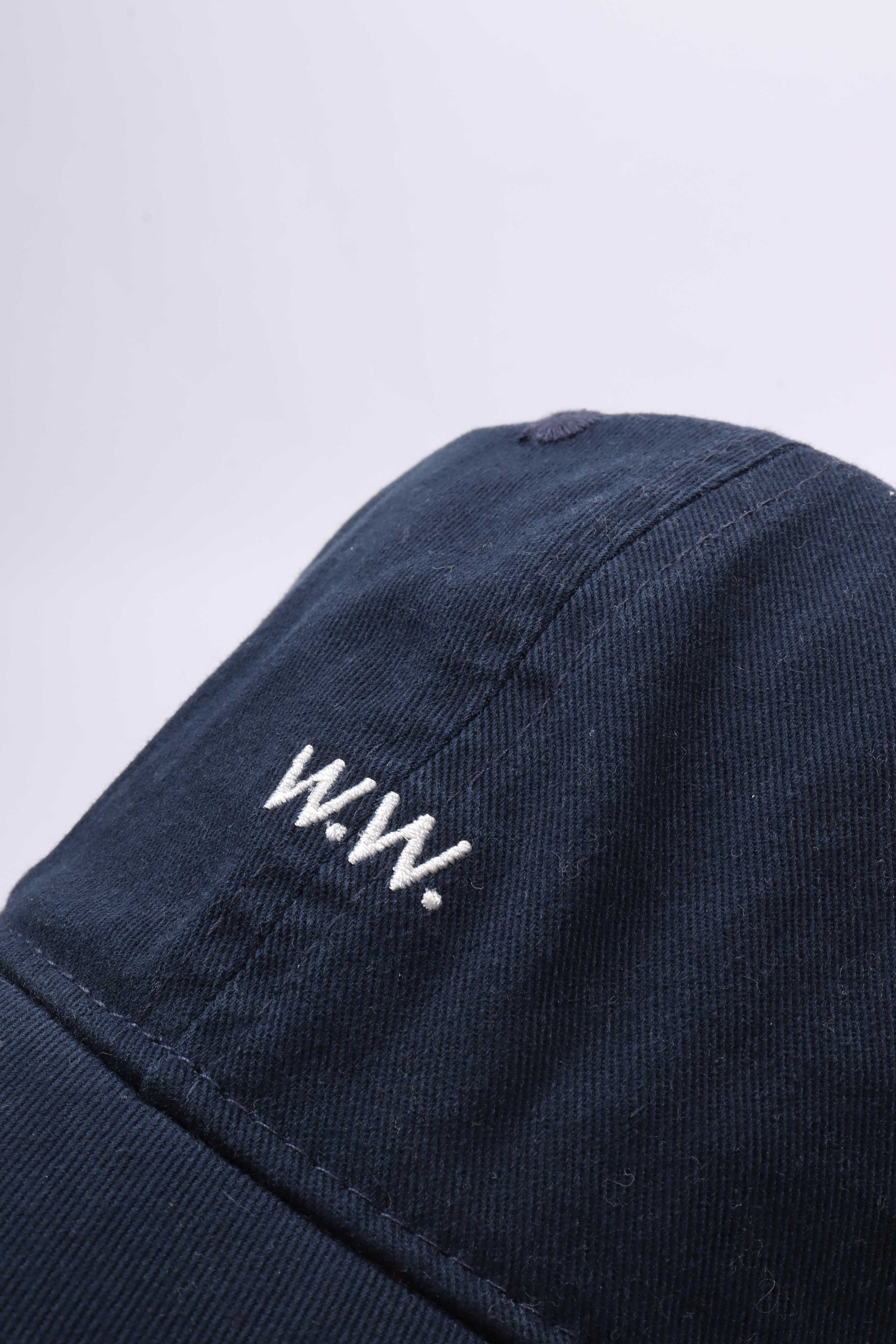 W.cap salute