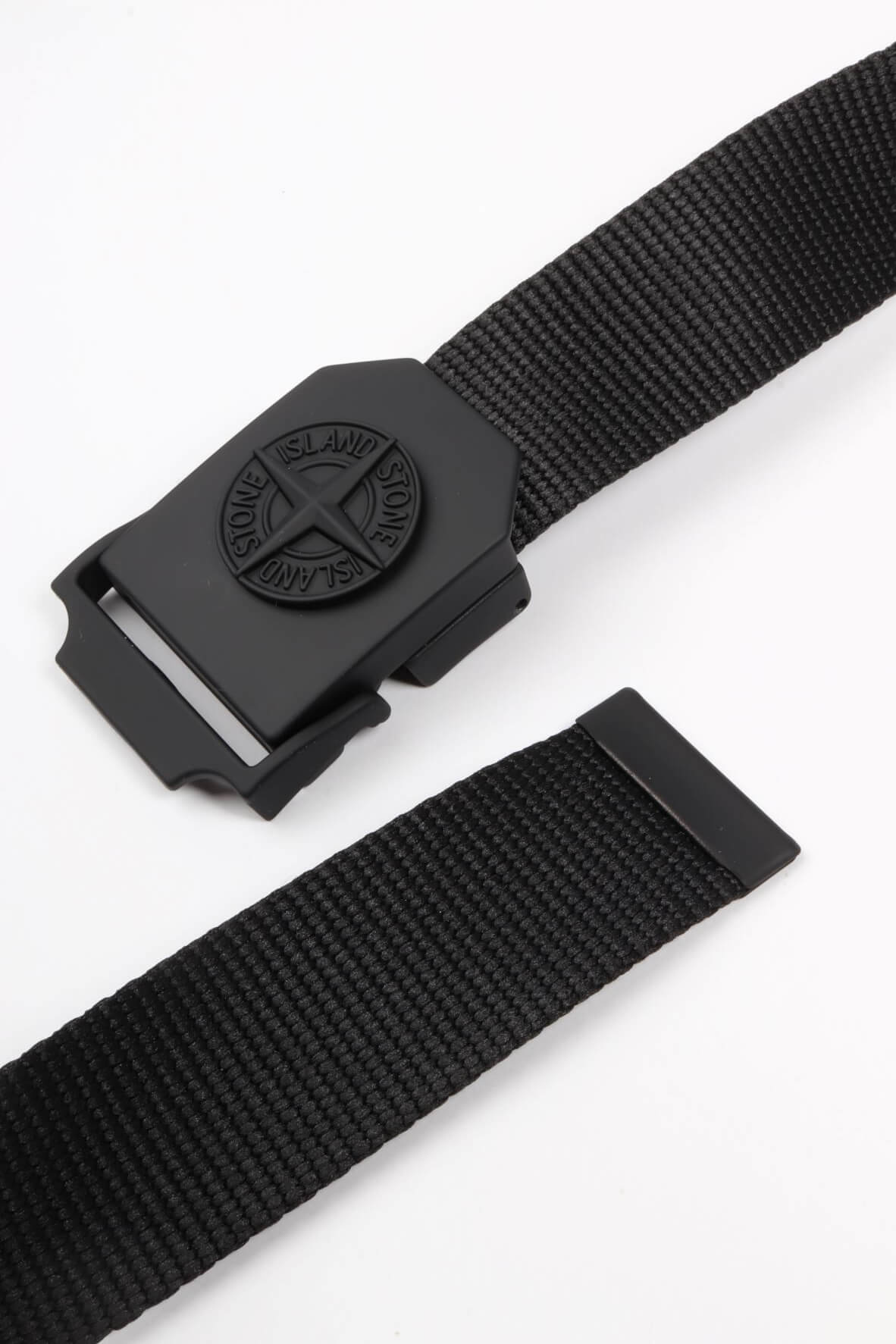 811594071 a0029 - black
